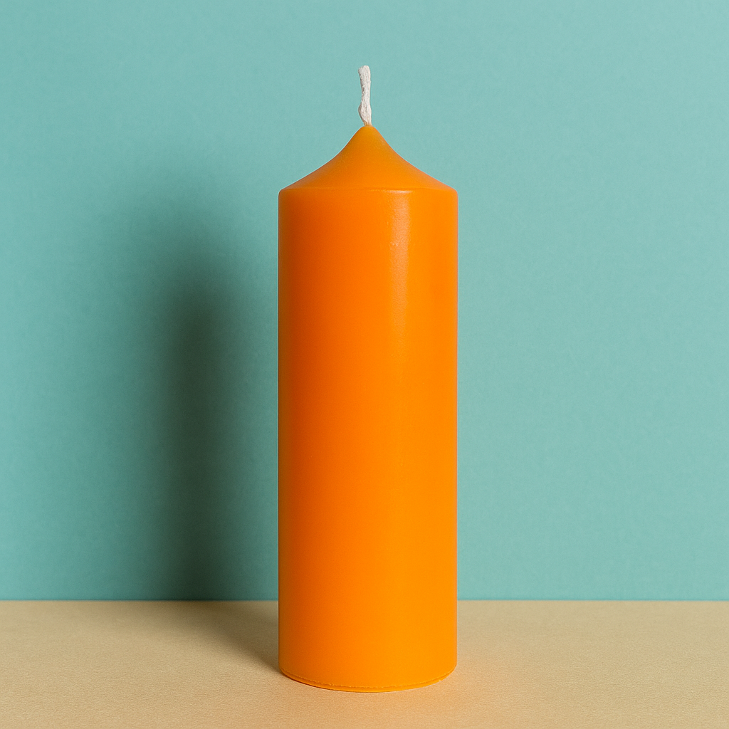 Cylinder Candle H:20cm W:6cm