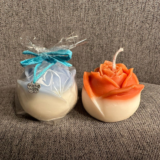 Small Rose H:3cm W:3cm